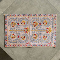 Gray Wildflower Placemat