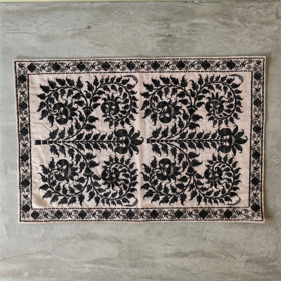 Black Wildflower Placemat