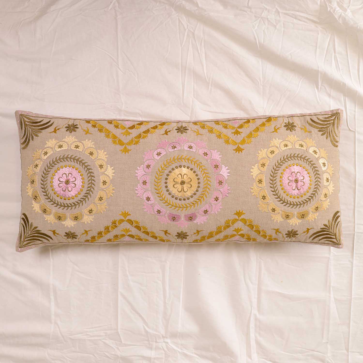 Biege Mandala Magic Long Pillow