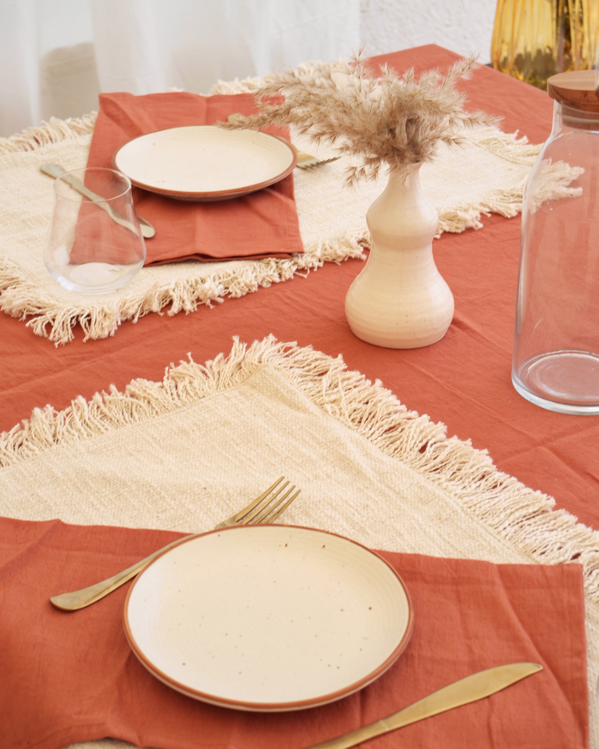 Natural Free Sprit Table Runner