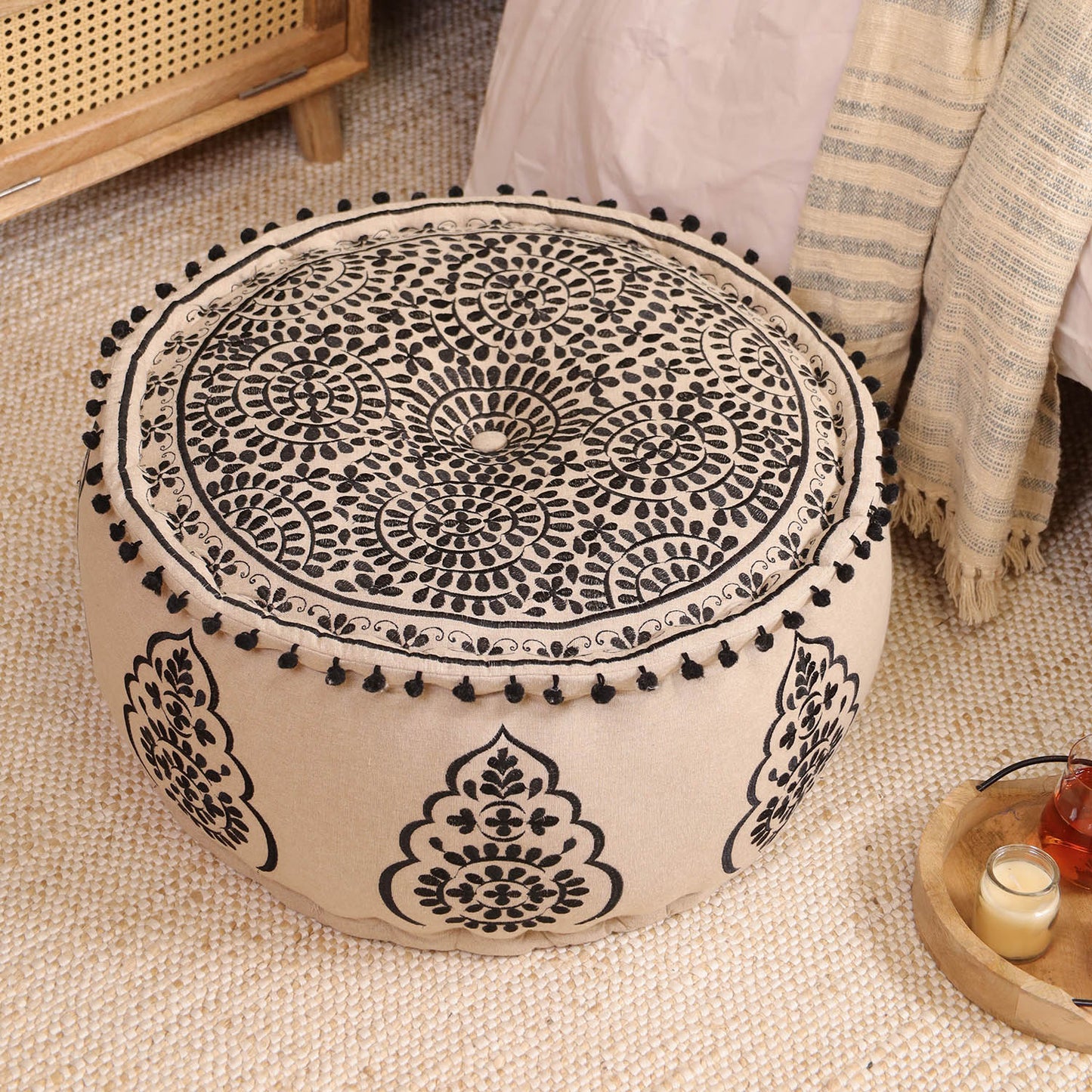 Black Euphoria Ottoman pouf