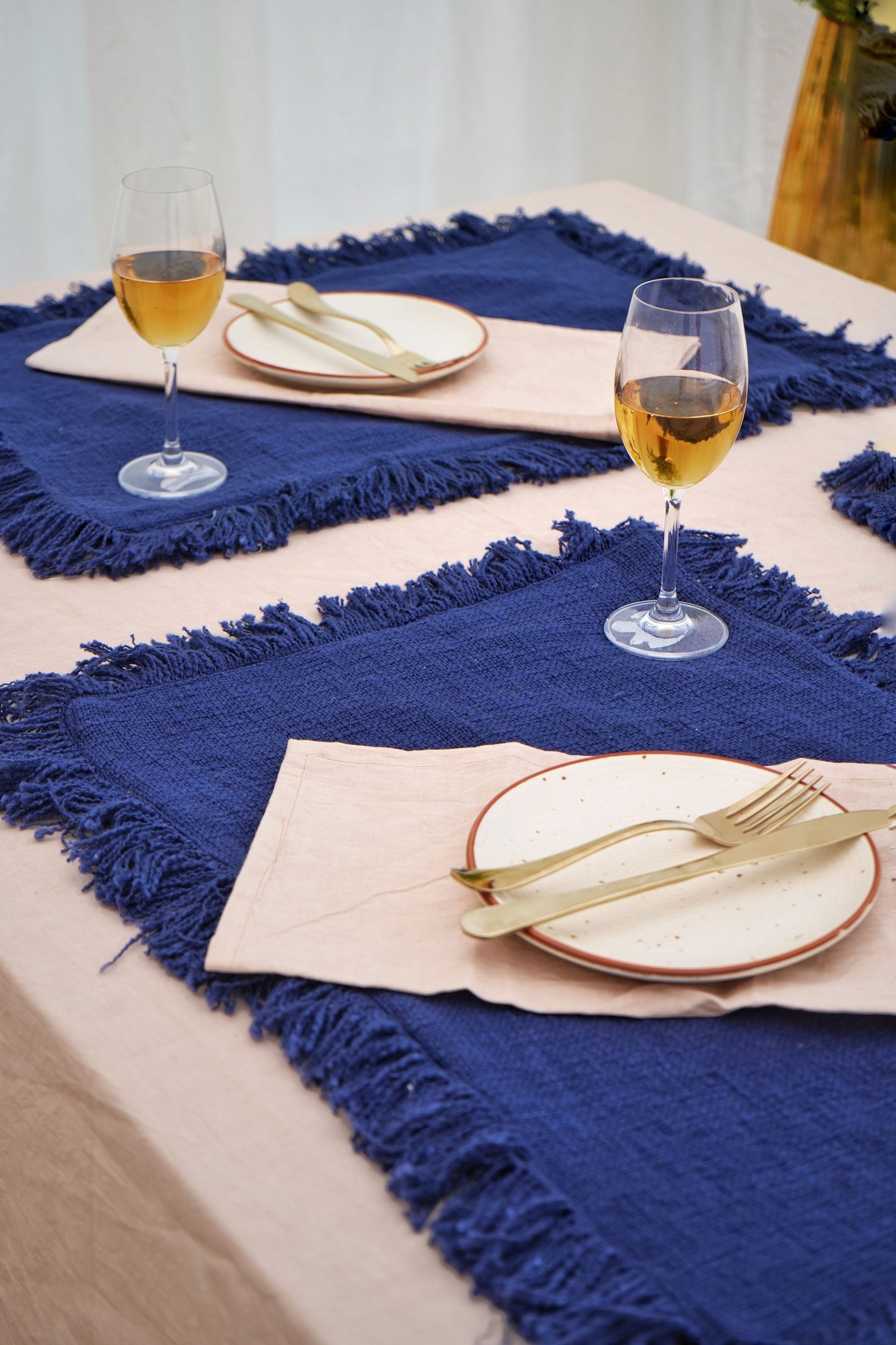 Blue Free Sprit Table Runner