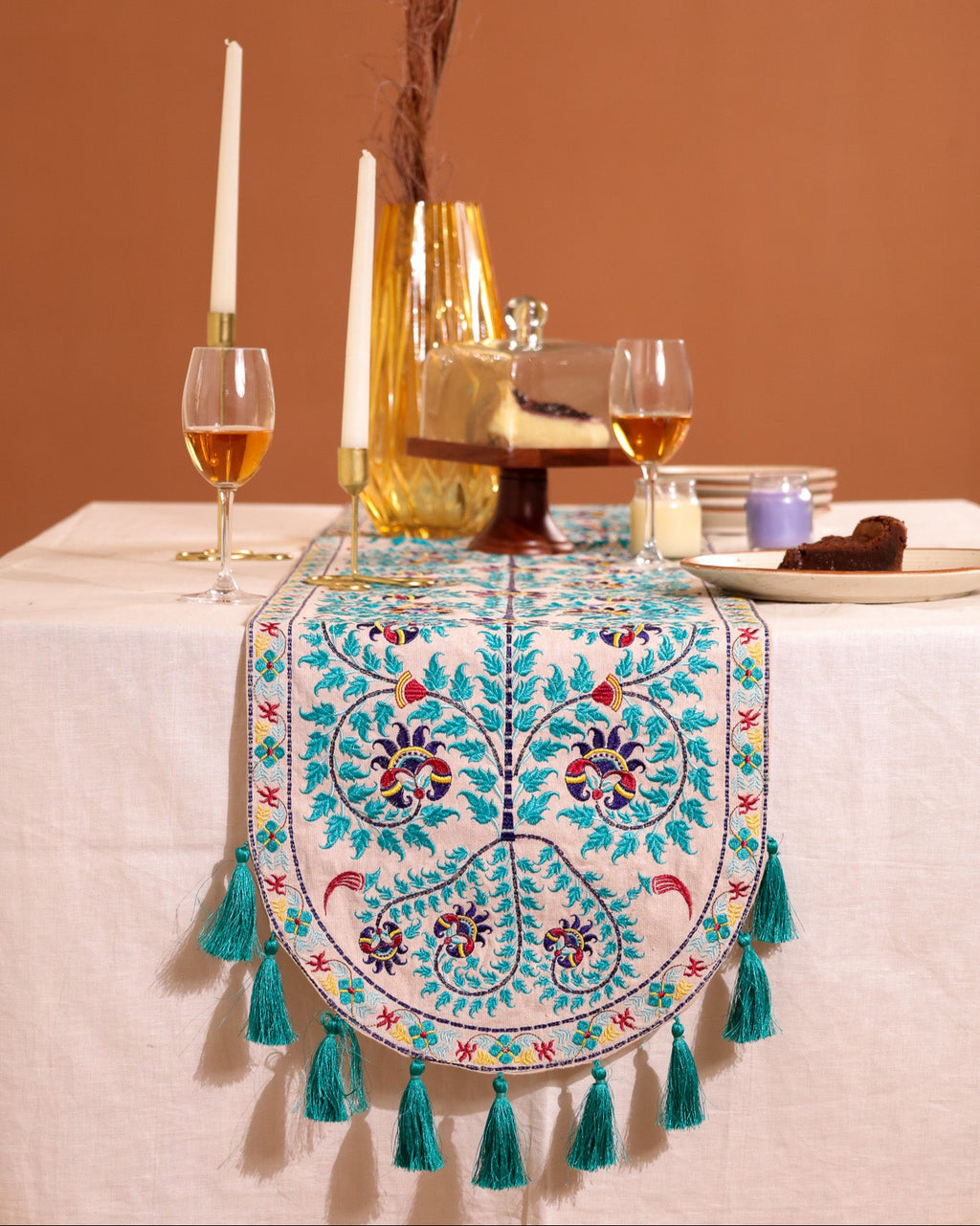 Teal Wildflower Table Runner