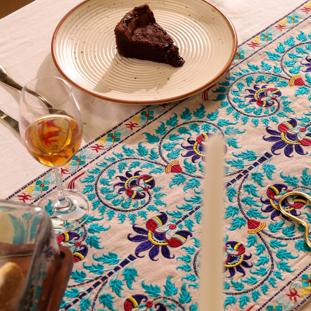 Teal Wildflower Table Runner