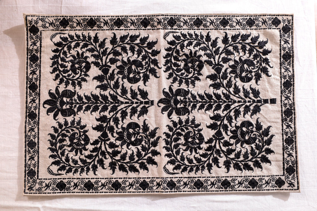 Black Wildflower Placemat