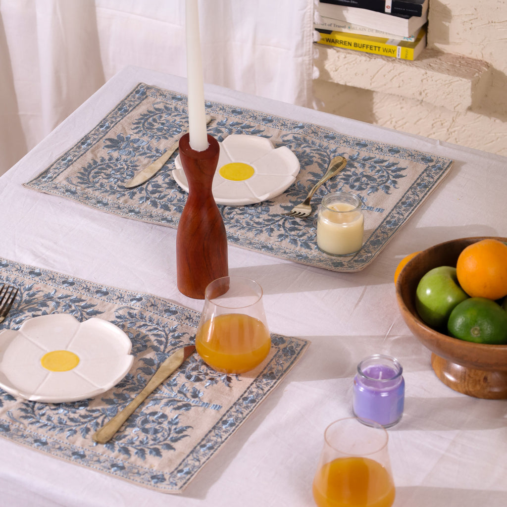 Gray Wildflower Placemat